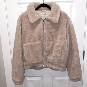 Urban Outfitters Faux Sherpa Fluffy Zip Jacket, Size Large